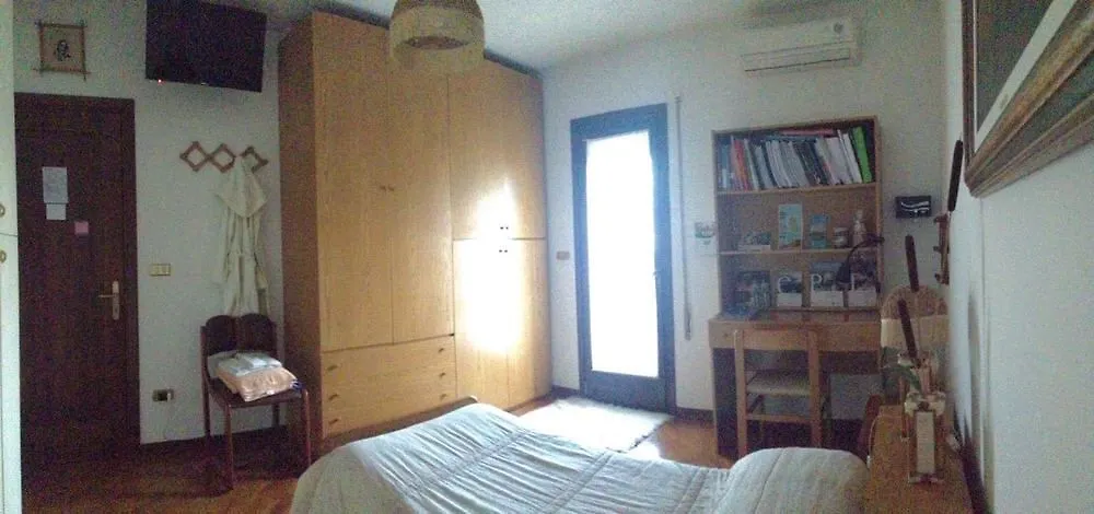 B&B Le Tre Grazie Bed & Breakfast
